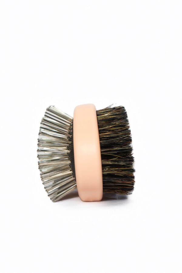Brush And Comb - Image 3