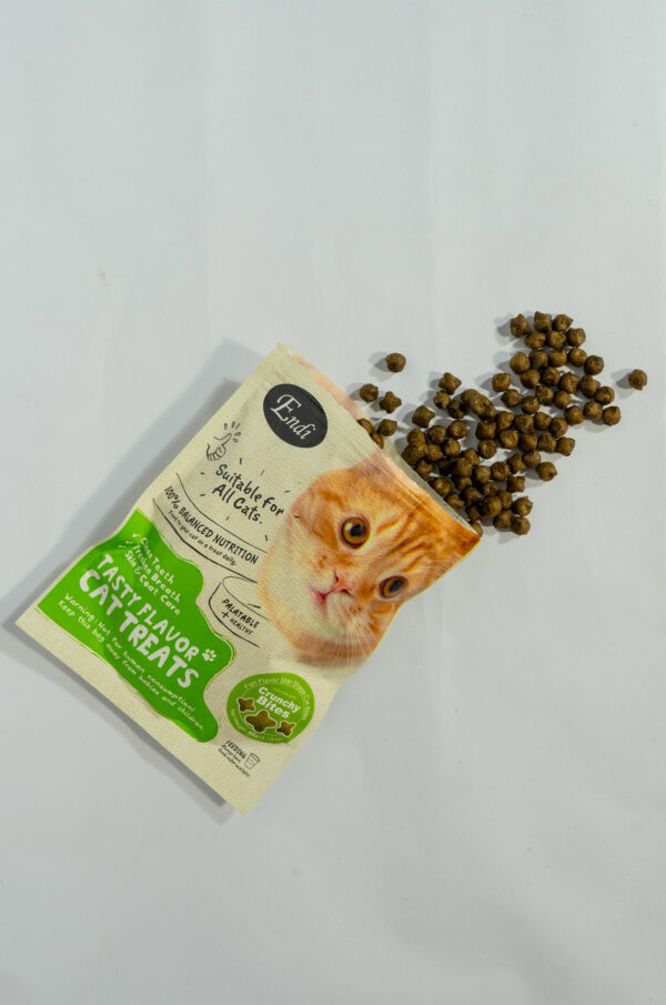 Star Shaped Cat Bites Fish Flavor
