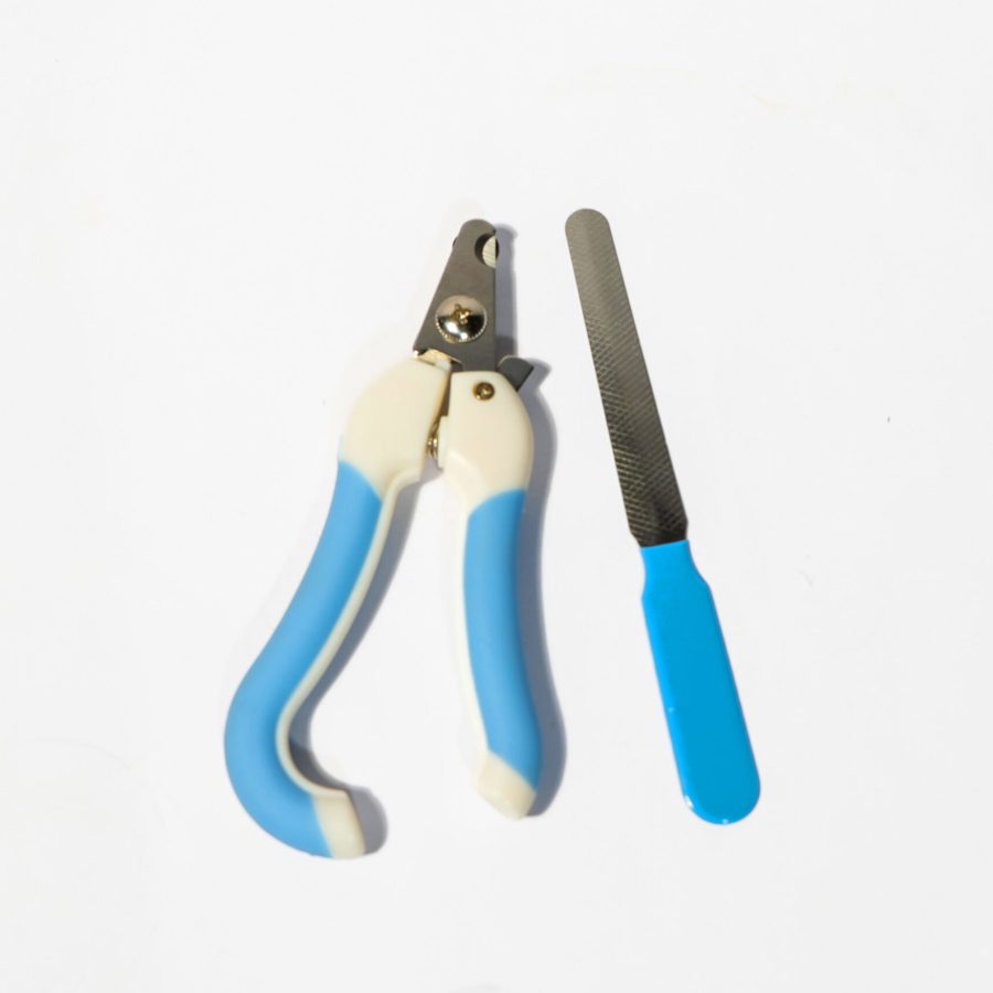 Pet Nail Clipper for Dogs & Cats – Stainless Steel Nail Cutter with Safety Guard & Non-Slip Handle